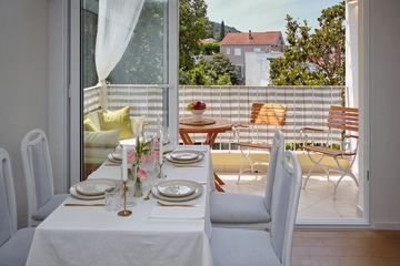 2-Bedroom Apartment in Dubrovnik with Balcony