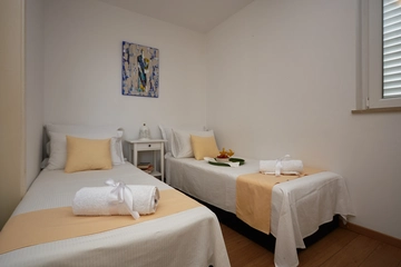 2-Bedroom Apartment in Dubrovnik with Balcony