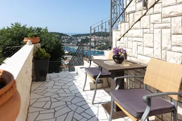 Air-Conditioned Apartment for 2 in Dubrovnik