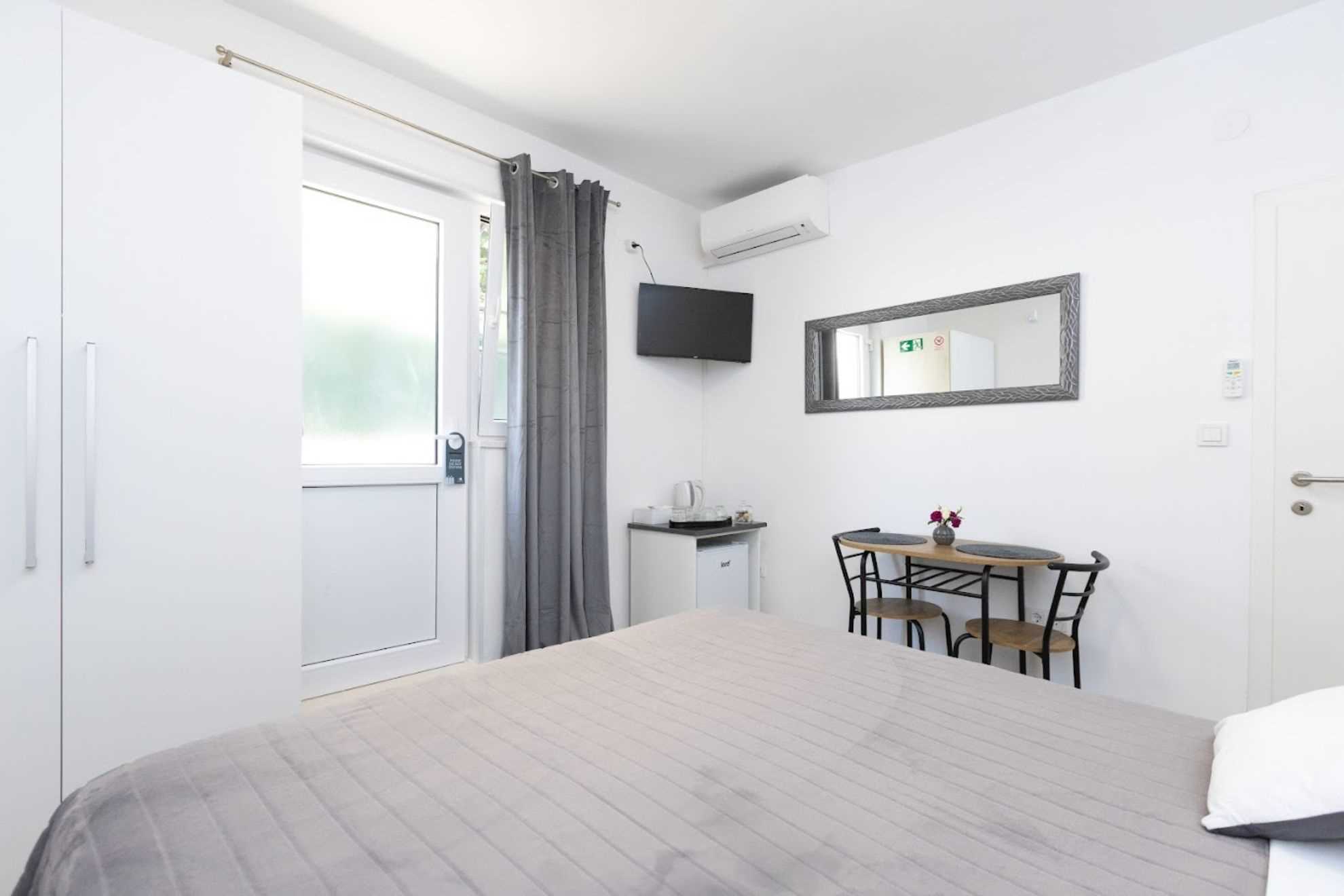 Room Dili