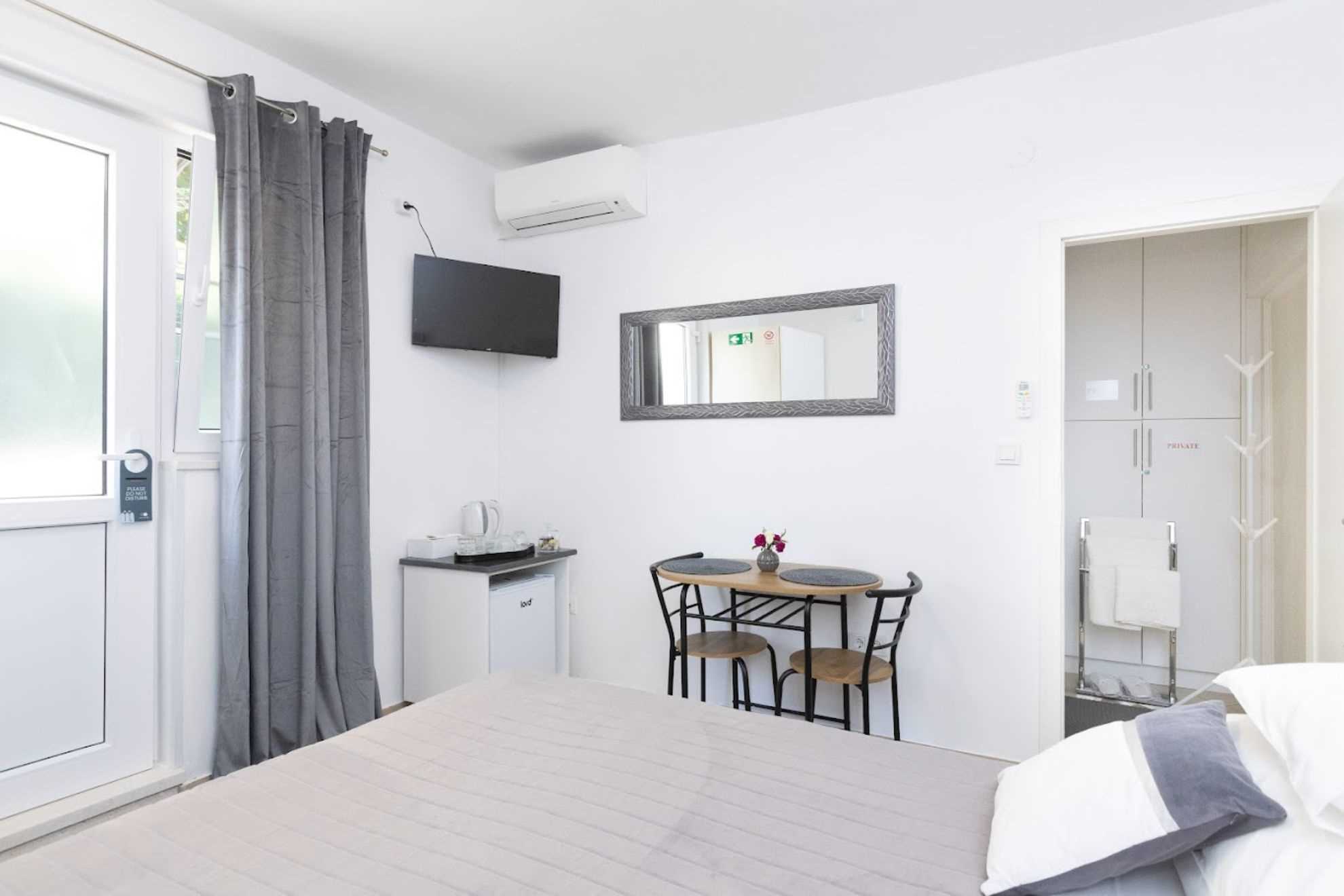 Room Dili