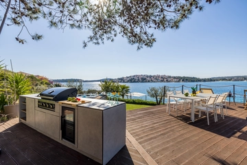 3-Bedroom Villa with Private Heated Pool in Zatoglav