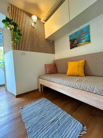 Ika Studio Apartment for Up to 3 Guests