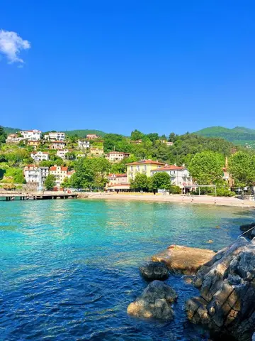 Ika Studio Apartment for Up to 3 Guests