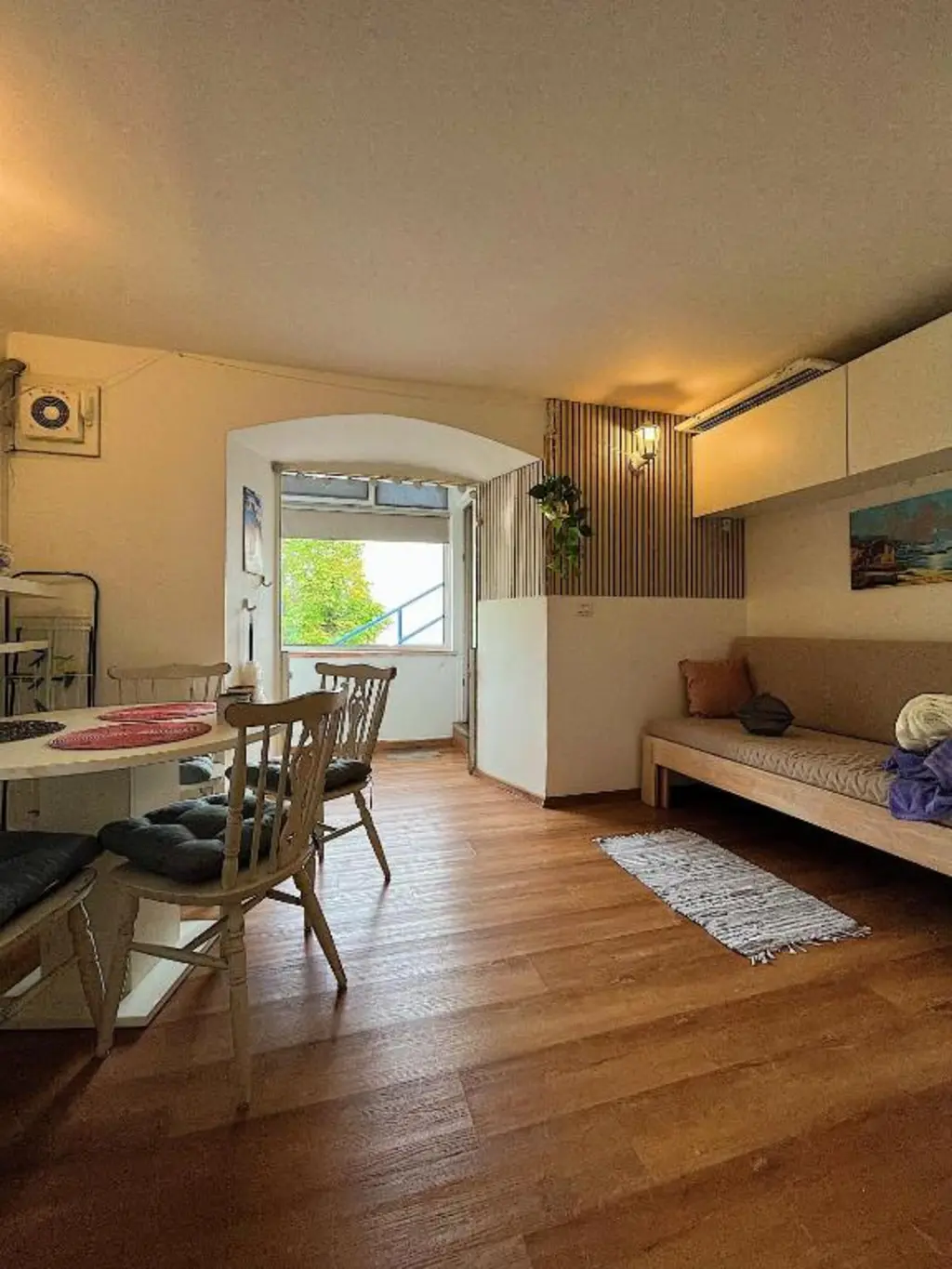 Ika Studio Apartment for Up to 3 Guests