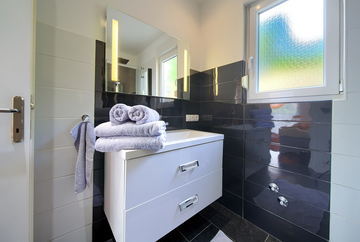 Villa with Heated Pool and Sea Views in Klimno