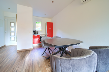 Villa with Heated Pool and Sea Views in Klimno