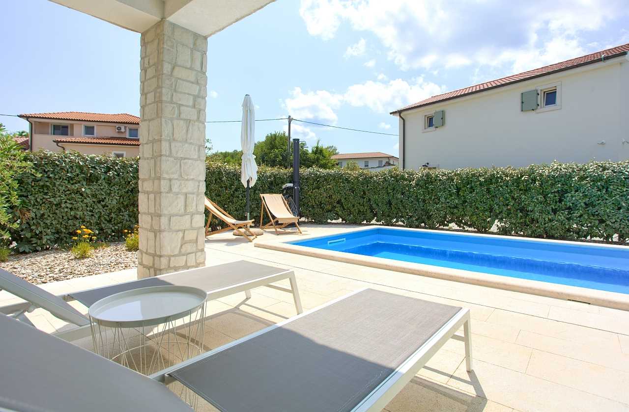 Casa Ulika with barrier-free ground floor and heated pool