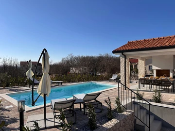 3-Bedroom Villa in Kras (Krk) for 6 Guests