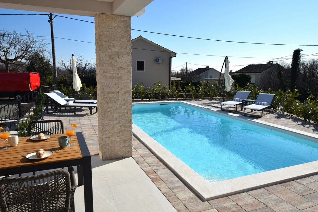3-Bedroom Villa in Kras (Krk) for 6 Guests