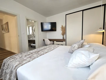 3-Bedroom Villa in Kras (Krk) for 6 Guests