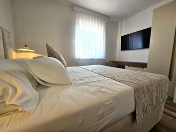 3-Bedroom Villa in Kras (Krk) for 6 Guests