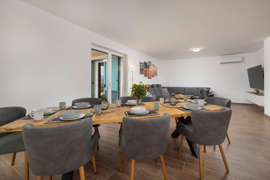 Villa in Vrbnik (Krk) with Heated Pool & Sea View