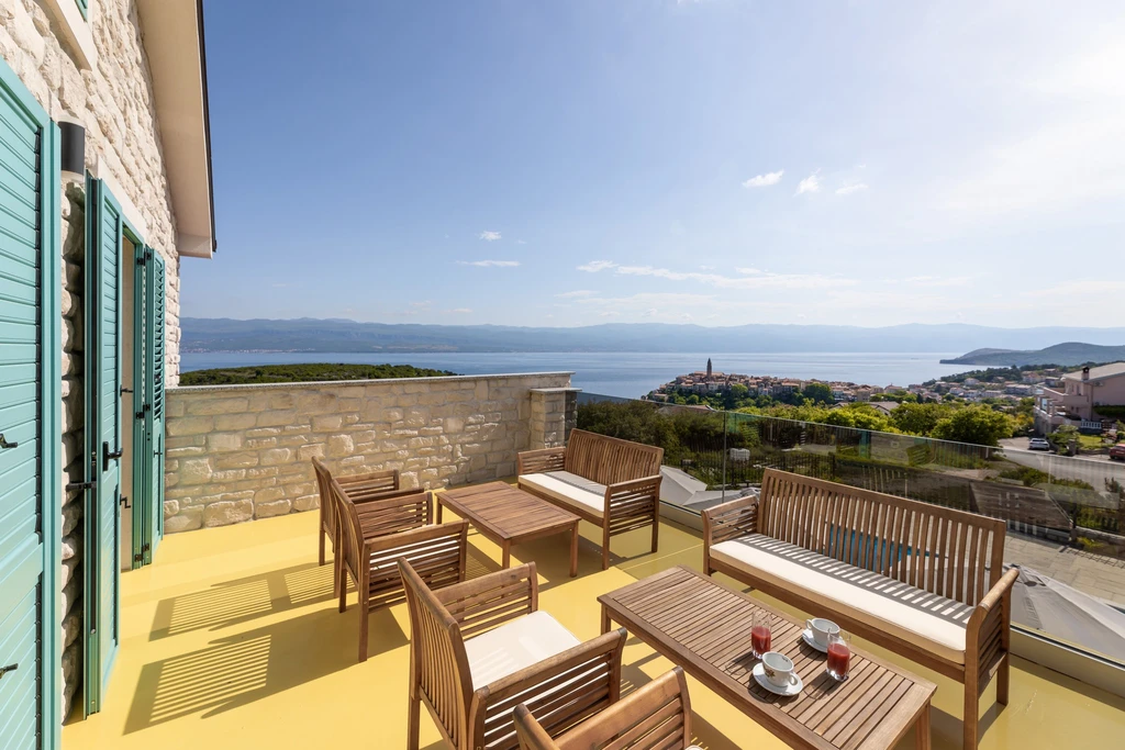 Villa in Vrbnik (Krk) with Heated Pool & Sea View