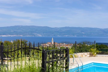 Villa in Vrbnik (Krk) with Heated Pool & Sea View