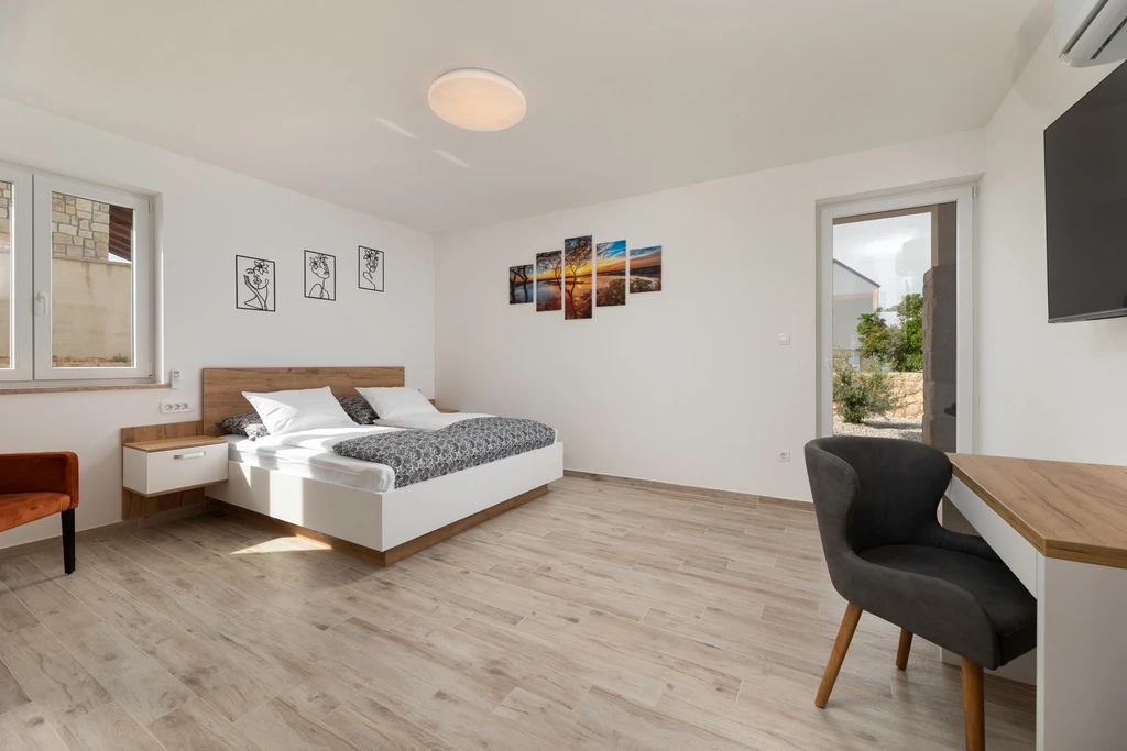 Heated-Pool Villa with Sea Views in Vrbnik