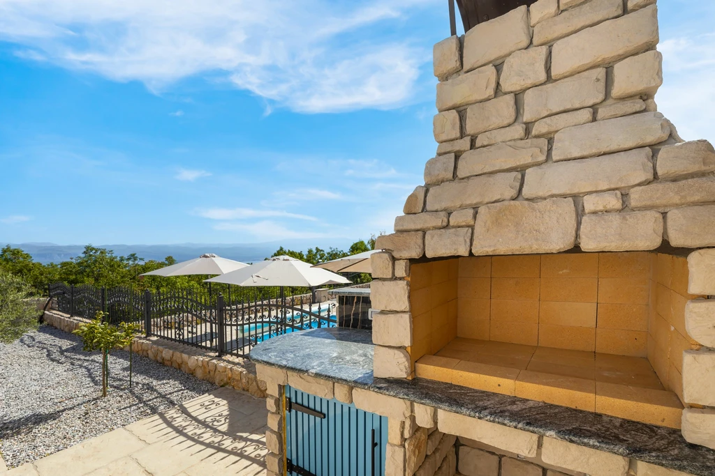 Heated-Pool Villa with Sea Views in Vrbnik