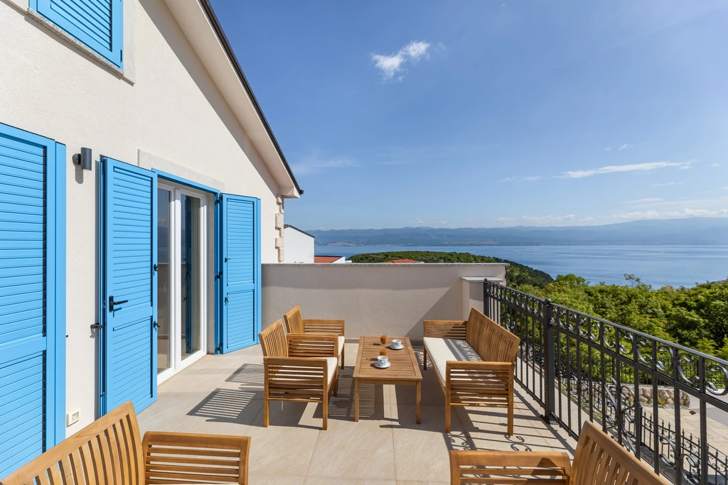 Heated-Pool Villa with Sea Views in Vrbnik