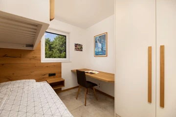 5-Bedroom Villa in Milohnići (Krk) for 10 Guests