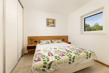 5-Bedroom Villa in Milohnići (Krk) for 10 Guests