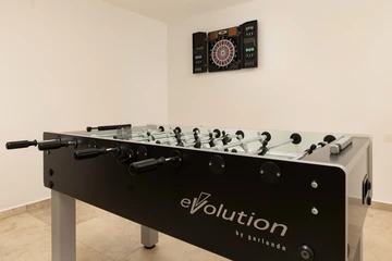 5-Bedroom Villa in Milohnići (Krk) for 10 Guests