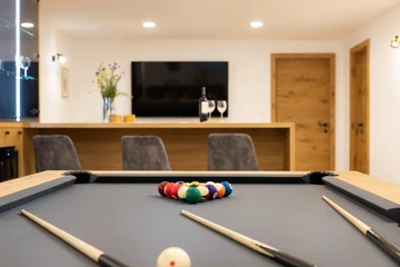 5-Bedroom Villa in Milohnići (Krk) for 10 Guests