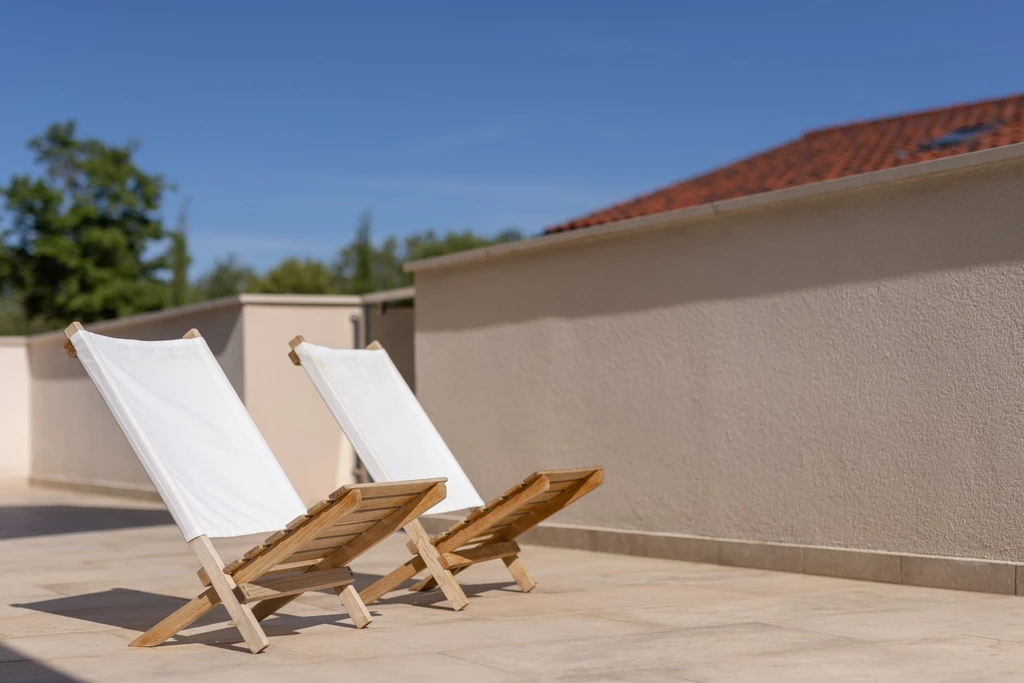 5-Bedroom Villa in Milohnići (Krk) for 10 Guests