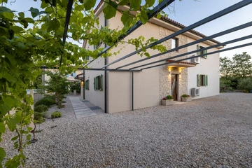 5-Bedroom Villa in Milohnići (Krk) for 10 Guests