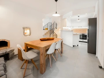 2-Bedroom Villa in Žgombići (Krk) for 6 Guests