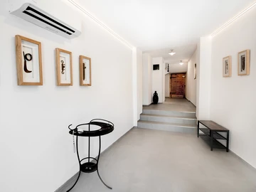 2-Bedroom Villa in Žgombići (Krk) for 6 Guests