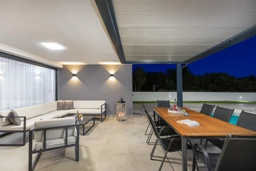 Villa with Saltwater Pool in Juršići