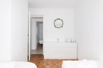 Crveni Vrh House for 4 with Private Beach Access