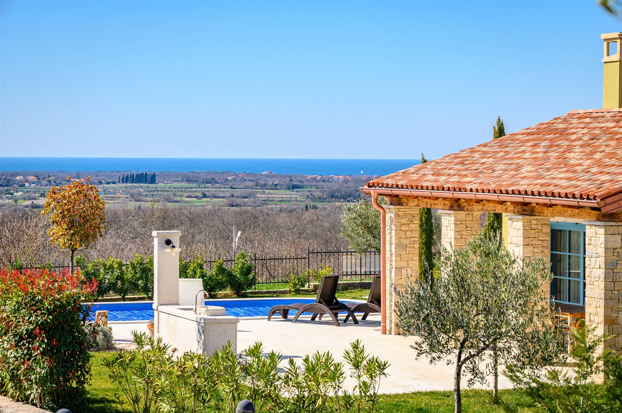 Villa Parona Charming Holiday Haven for Seven
