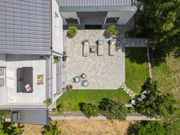 4-Bedroom Villa in Tribalj for Up to 8 Guests