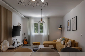 4-Bedroom Villa in Tribalj for Up to 8 Guests