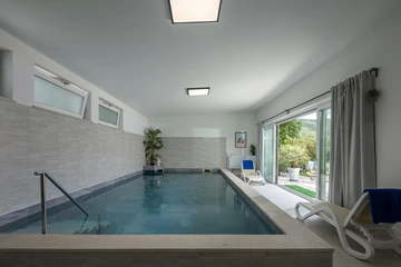 4-Bedroom Villa in Tribalj for Up to 8 Guests