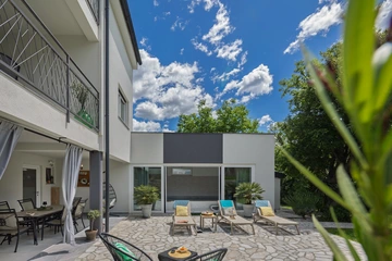 4-Bedroom Villa in Tribalj for Up to 8 Guests