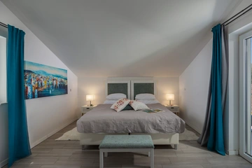 4-Bedroom Villa in Tribalj for Up to 8 Guests