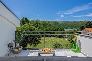 4-Bedroom Villa in Tribalj for Up to 8 Guests