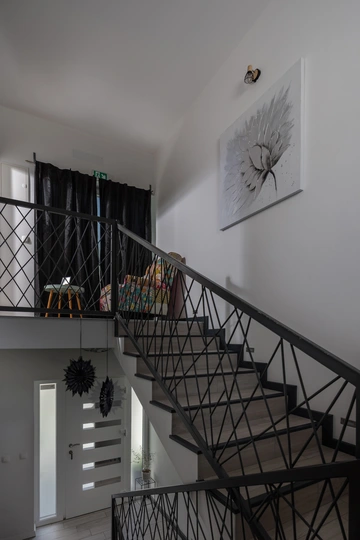 4-Bedroom Villa in Tribalj for Up to 8 Guests