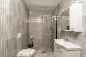 5-Bedroom Villa in Orasac for Up to 10 Guests