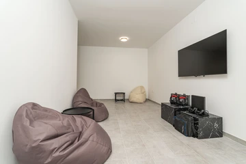 5-Bedroom Villa in Orasac for Up to 10 Guests