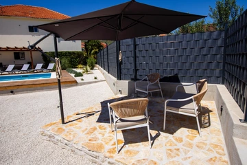 4-Bedroom Villa in Seget Donji for 8 Guests