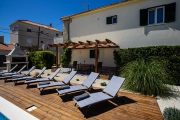 4-Bedroom Villa in Seget Donji for 8 Guests