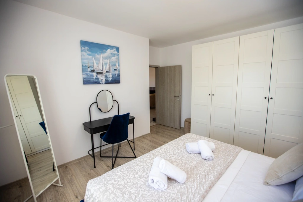 4-Bedroom Villa in Seget Donji for 8 Guests