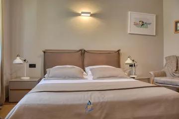 Jakomići Villa for 10 Guests with Private Pool