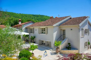 Jakomići Villa for 10 Guests with Private Pool