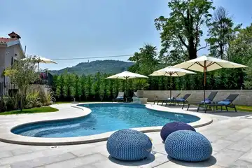 Jakomići Villa for 10 Guests with Private Pool