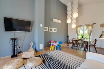 2-Bedroom Villa with Private Heated Pool in Višnjan