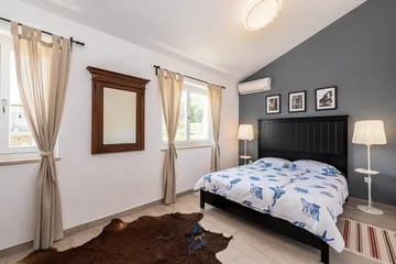 2-Bedroom Villa with Private Heated Pool in Višnjan